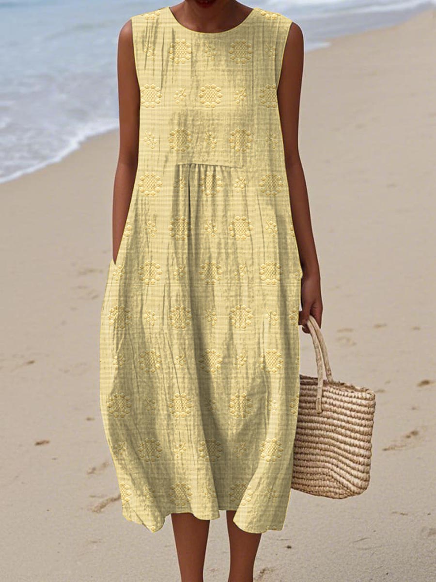Lightweight Comfort – The Sleeveless Midi Dress