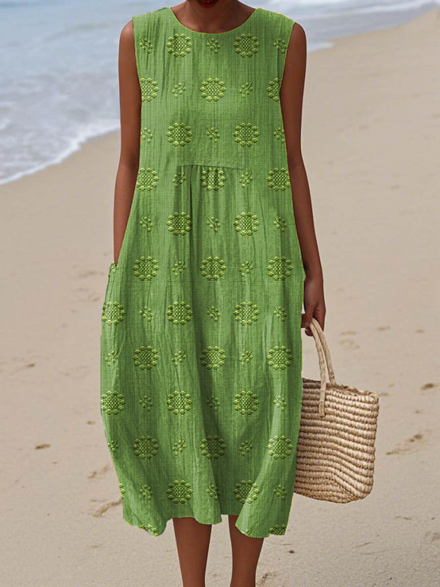 Lightweight Comfort – The Sleeveless Midi Dress